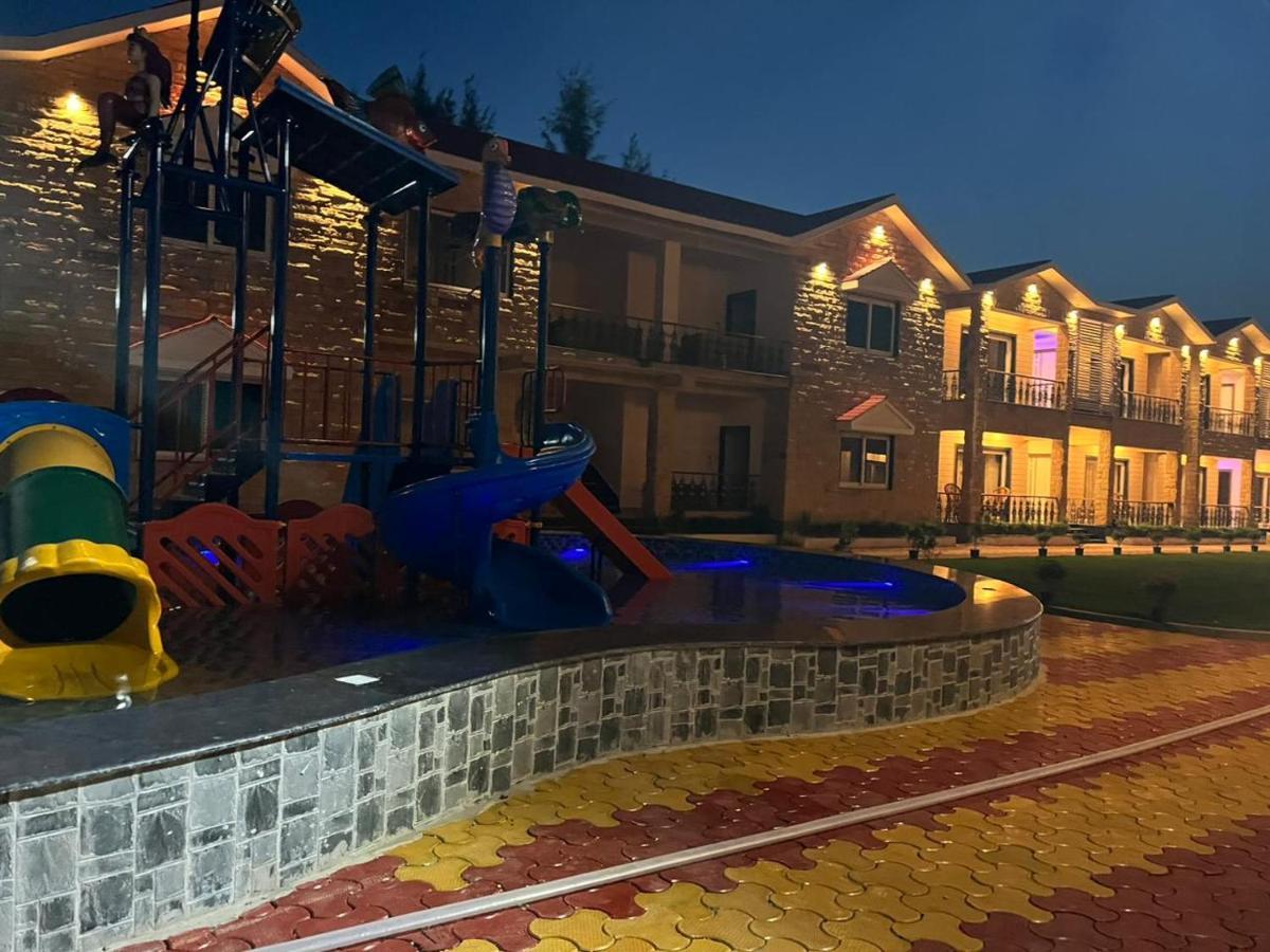 Swarnabhoomi Beach Resort Mandarmani Bagian luar foto